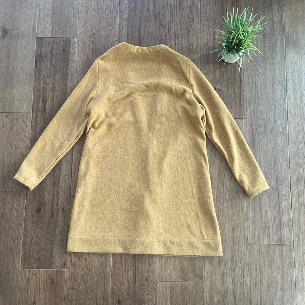 Handmade Cardigan 🧵🪡 - Picture 2 of 3